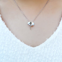 Ginkgo 18K White Gold Necklace