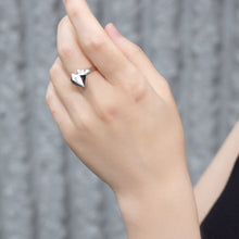 Diamond Heart 18K White Gold Ring
