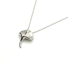 Ginkgo 18K White Gold Necklace