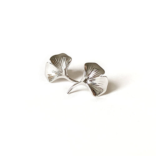 Ginkgo 18K White Gold Stud Earrings