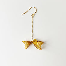 Bow Earrings (Gold)