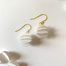 White Collection | ROUND Silver Earrings/ Ear Clips