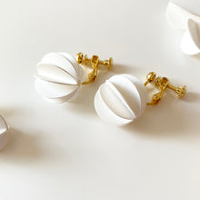 White Collection | ROUND Silver Earrings/ Ear Clips