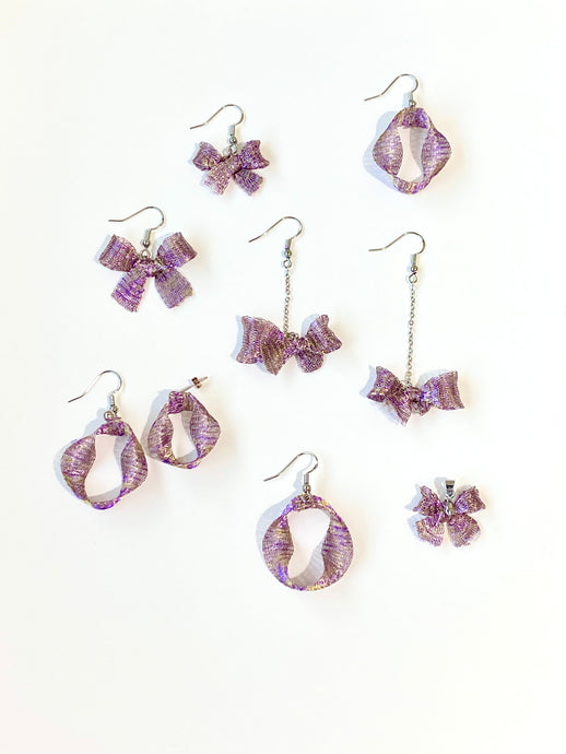 Bow Earrings (Golden Lavender)