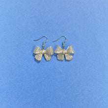 Bow Earrings (White) 銀白色蝴蝶結耳環