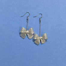 Bow Earrings (White) 銀白色蝴蝶結耳環