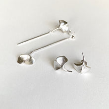 Ginkgo Matt White Gold Stud Earrings