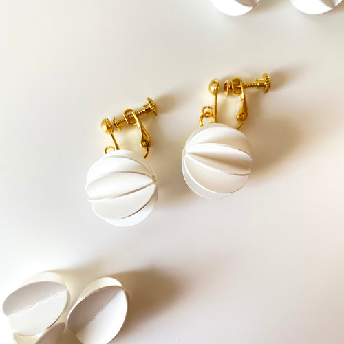 White Collection | ROUND Silver Earrings/ Ear Clips