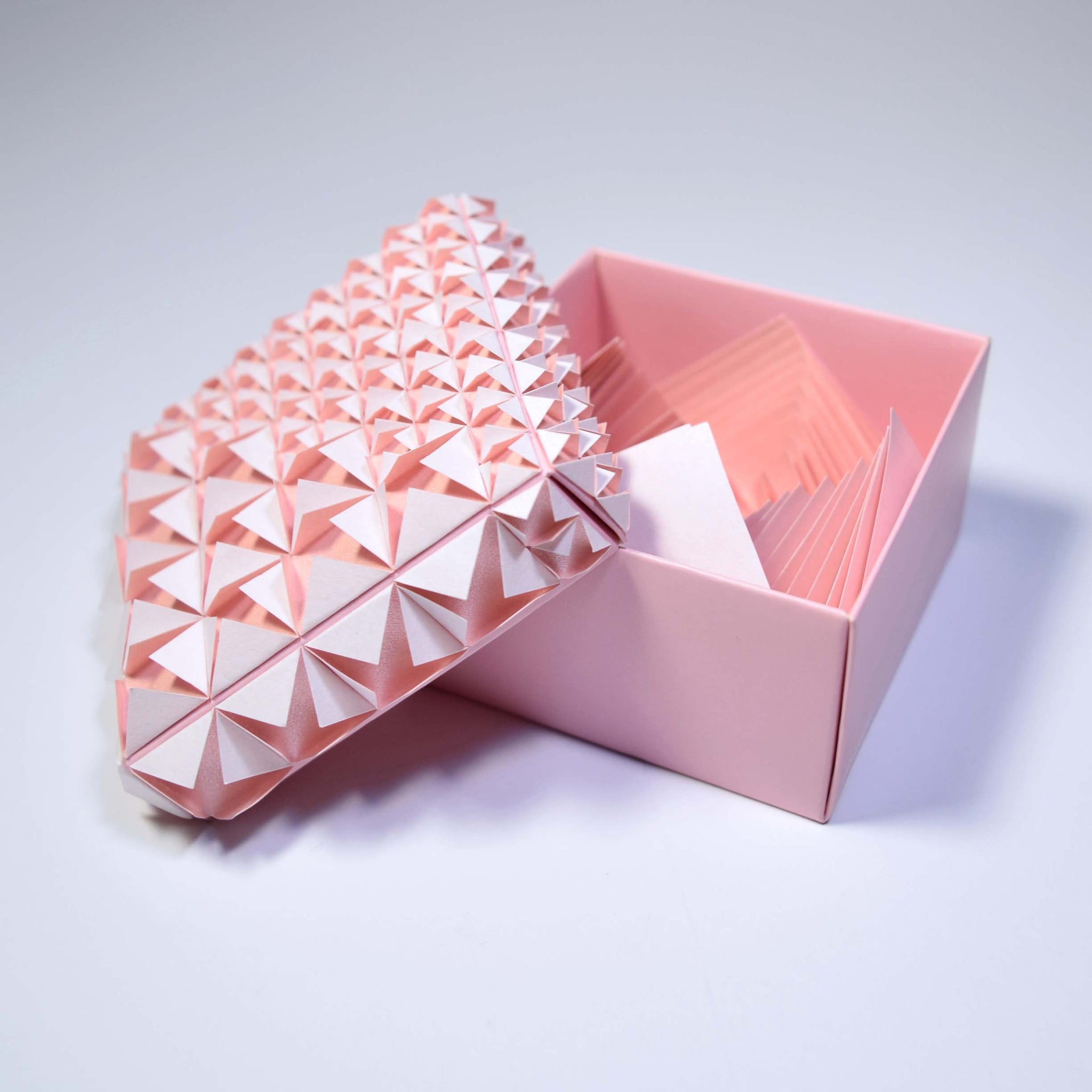 Jewel Box (Pink) – paper diamond